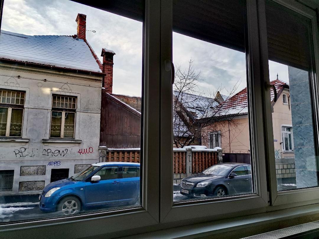 Old Town Cozy Flat Apartment Brasov Exterior photo